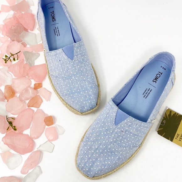 Toms Shoes - Toms Bliss Blue Chambray Dots Espadrilles NWT 9.5